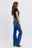 Judy Blue Full Size Run Mid-Rise Bootcut Jeans con forro térmico