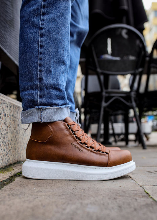 Kelly Rustic Rendezvous high-top boot in brown by Apollo Moda, worn with laces tied